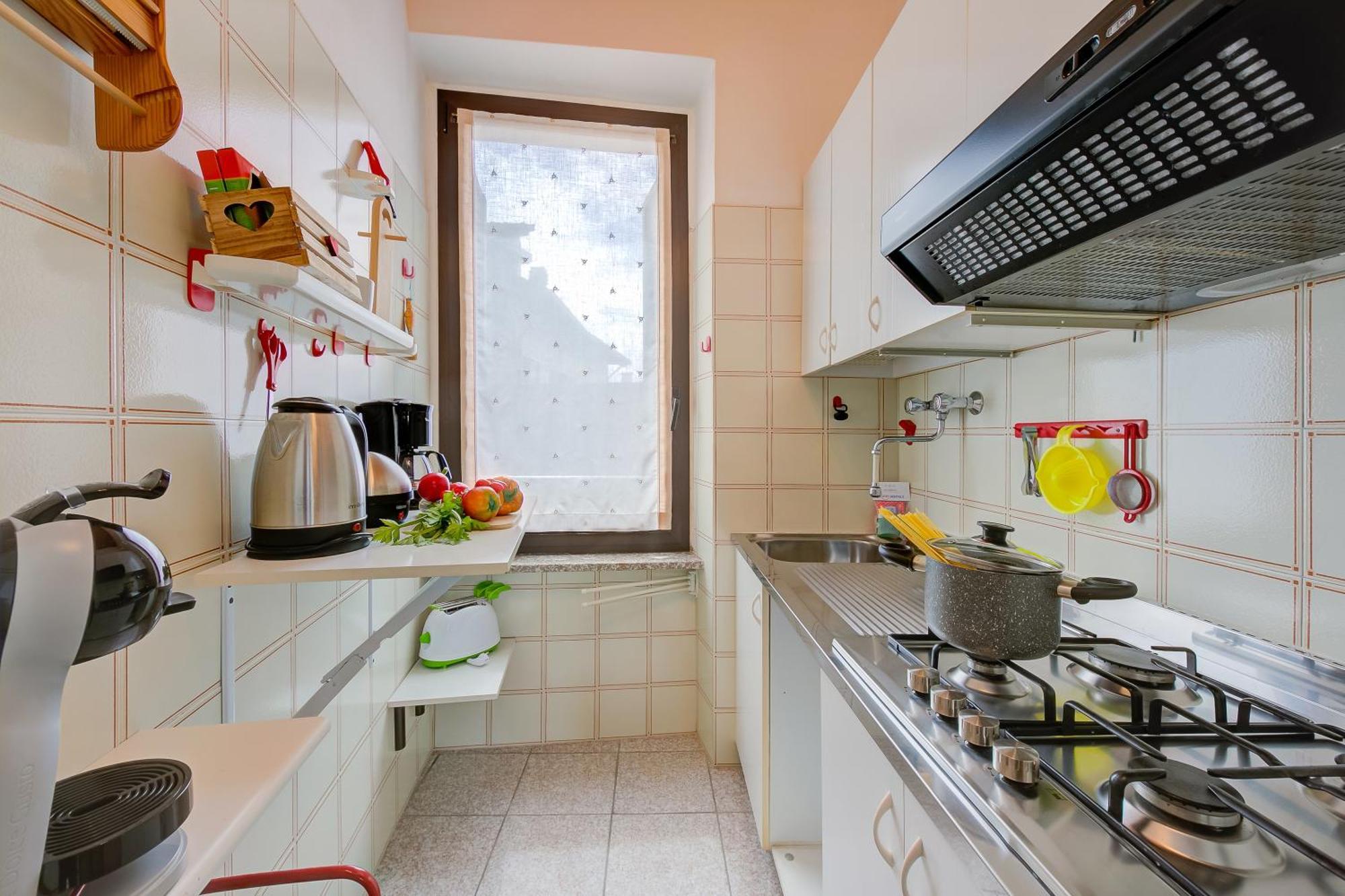 Al Peveri - Private Parking & Near Lake - Happy Rentals Toscolano Maderno Exterior photo